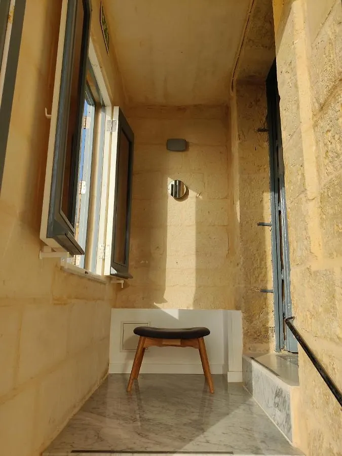 Oasis 22 Savynomad Harbour Residences Wow Views Valletta Apartment